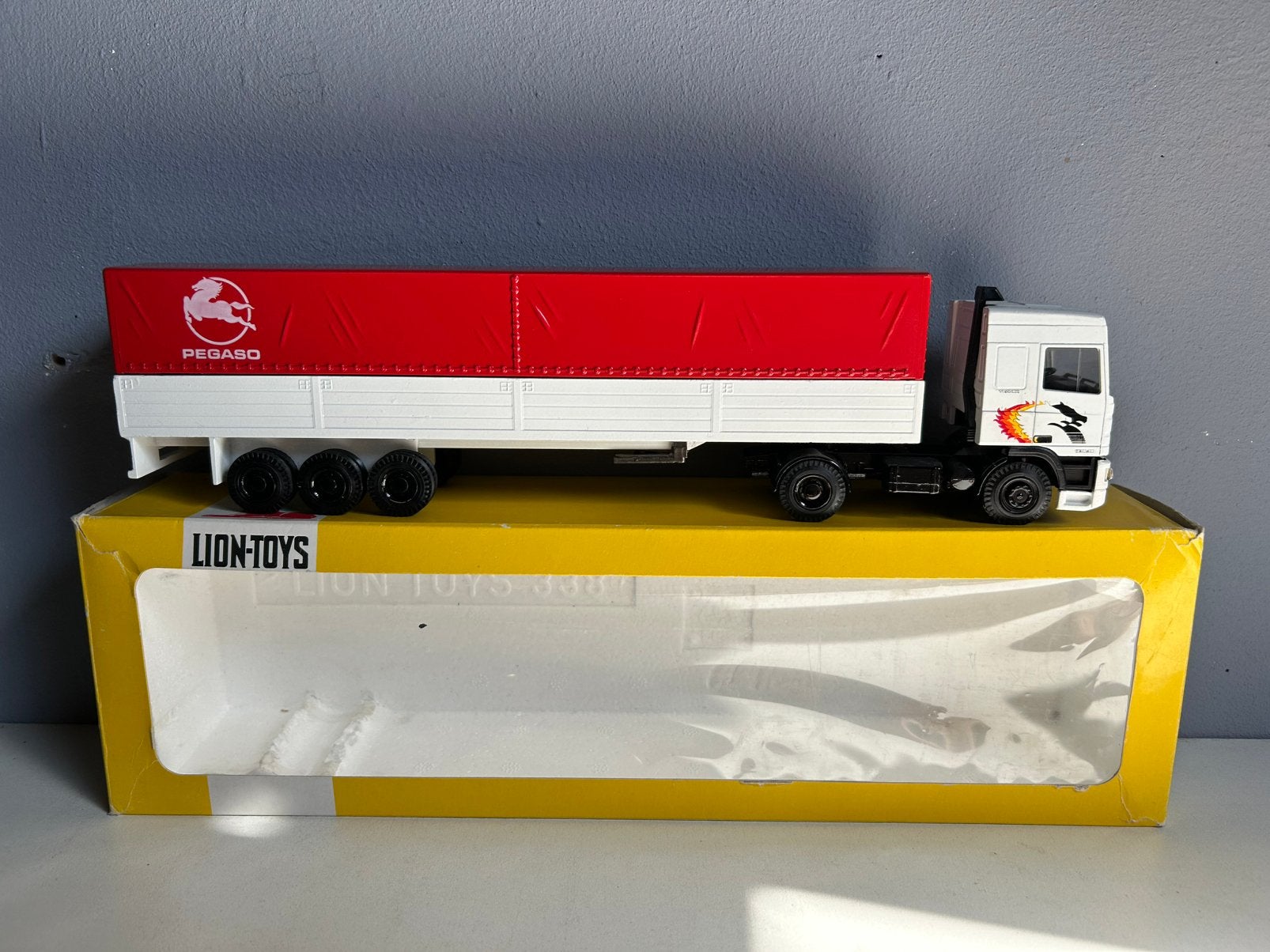 Lion toys car Pegaso Troner TX360 MIB, Ophalen of Verzenden, Nieuw, Bus of Vrachtwagen, Lion Toys