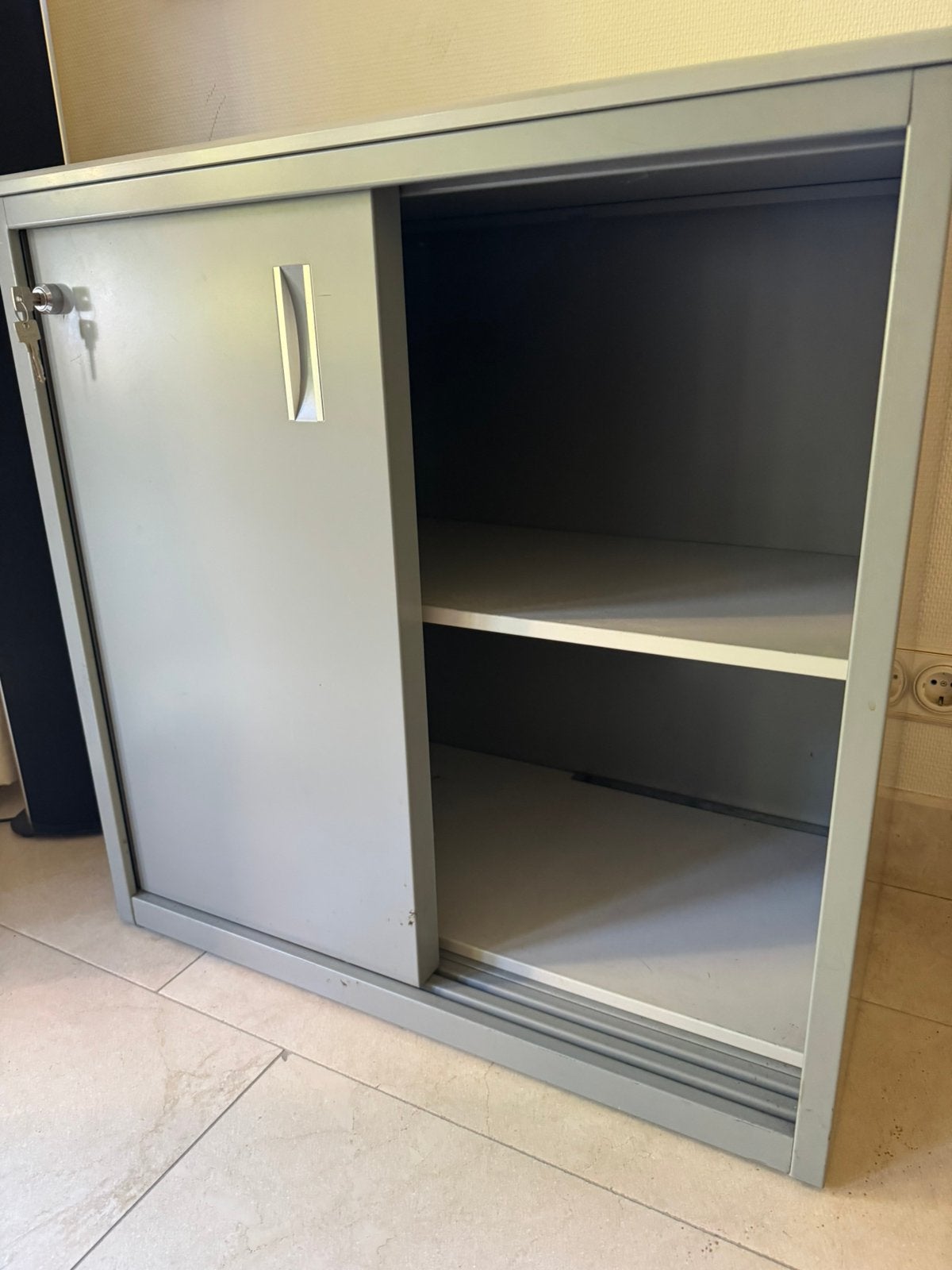 Afsluitbaar archiefkastje 75x75x45 grijs, Ophalen, Gebruikt, 50 tot 100 cm, Minder dan 100 cm