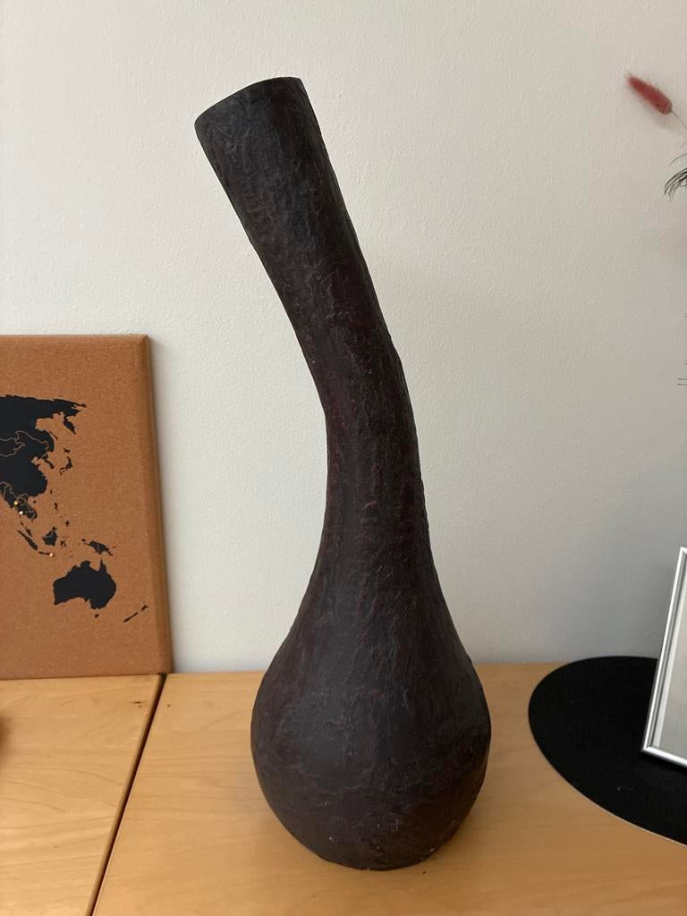 Unieke donkerbruine decoratieve vaas, Ophalen, Nieuw, Overige kleuren, Minder dan 50 cm
