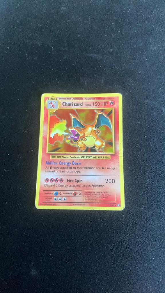 Charizard 11/108 Holo rare Pokémon Kaart, Hobby en Vrije tijd, Verzamelkaartspellen | Pokémon, Ophalen of Verzenden, Gebruikt