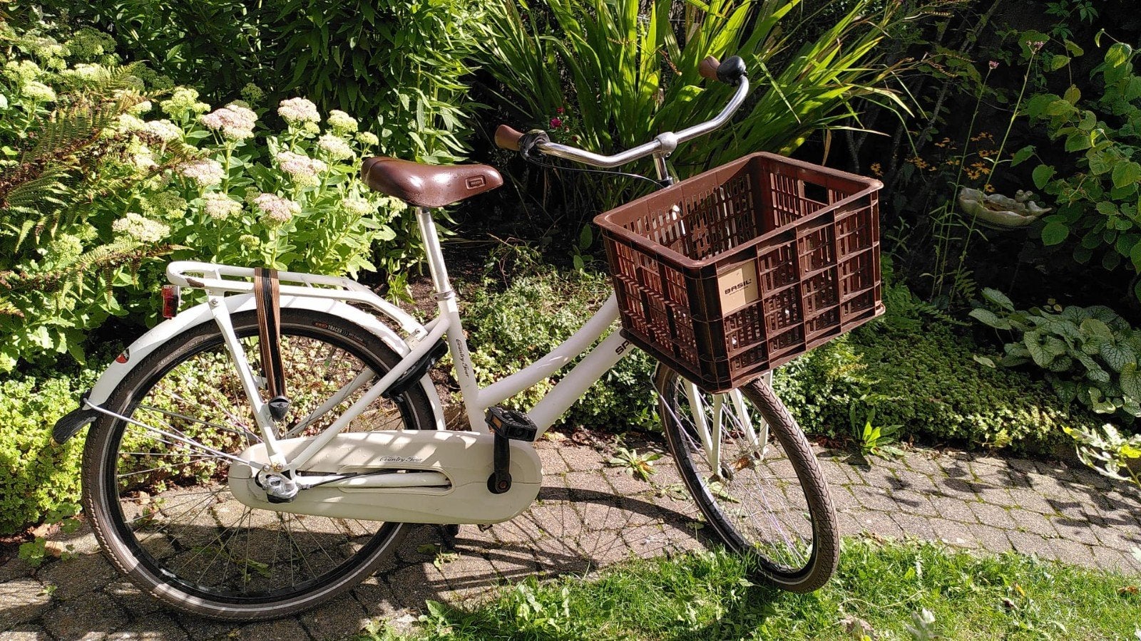 Witte Sparta 24 inch kinderfiets met krat, Ophalen, Sparta, Gebruikt, Versnellingen