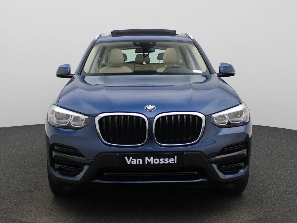 BMW X3 xDrive30e | PLUG-IN | PANO-SCHUIFDAK | LEDEREN BEKLED, Auto's, BMW, Gebruikt, 4 cilinders, Blauw, Plug-in hybride