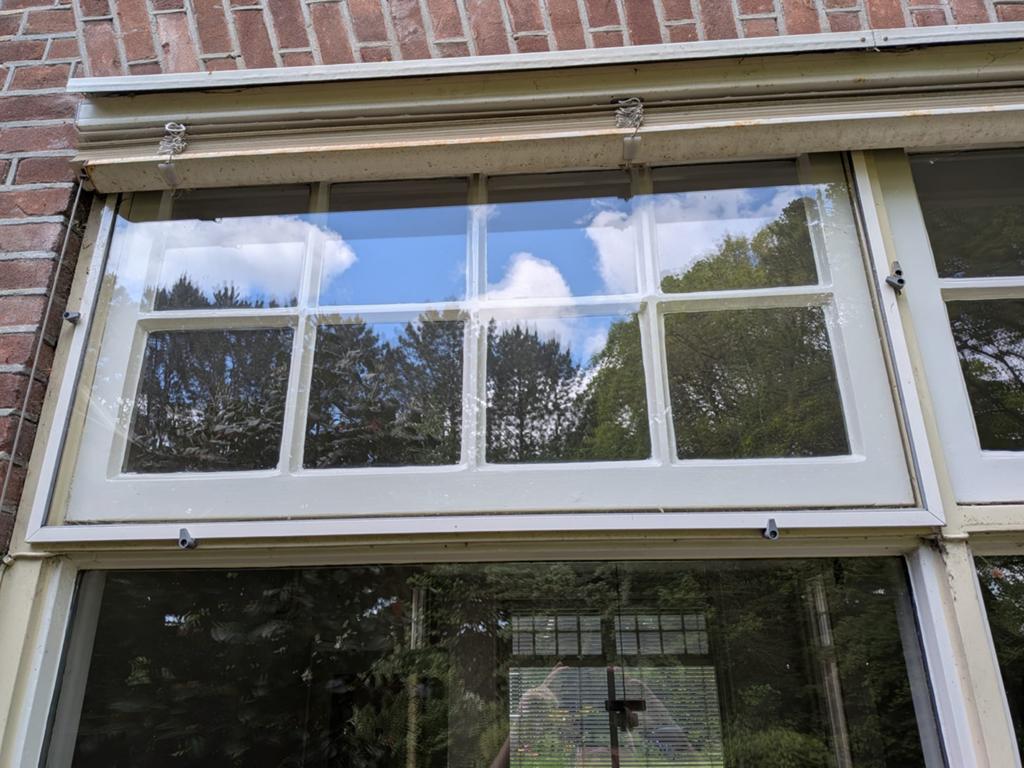 Twee wegneembare voorzetramen 64 cm x 114 cm., Doe-het-zelf en Verbouw, Ophalen, Zo goed als nieuw, 80 tot 120 cm