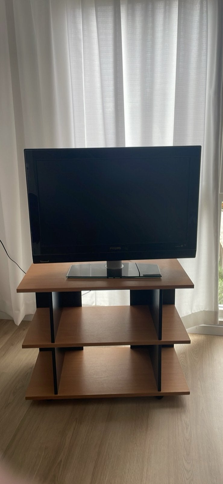 Tv tafel. Zonder de tv, Ophalen, Zo goed als nieuw, 25 tot 50 cm, Minder dan 100 cm