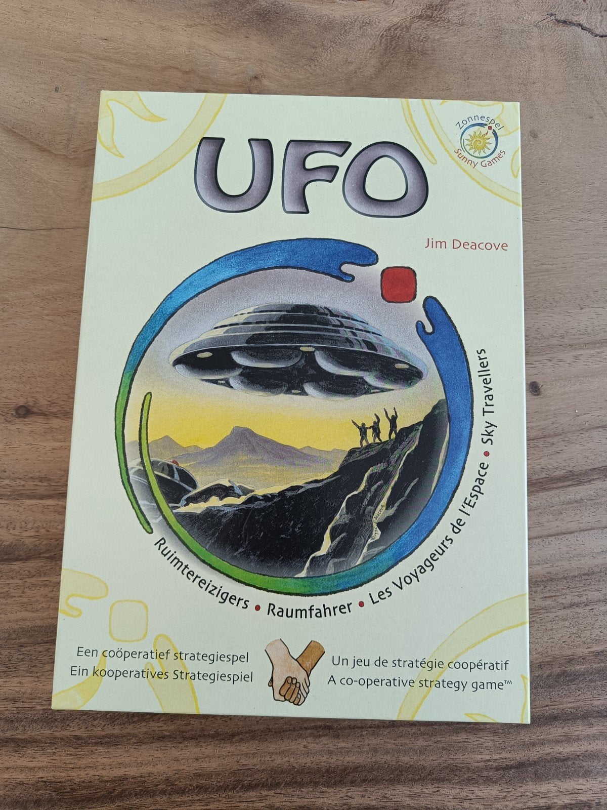 UFO Ruimtereizigers - Coöperatief Strategisch Bordspel, Een of twee spelers, Ophalen of Verzenden, Nieuw, Zonnespel