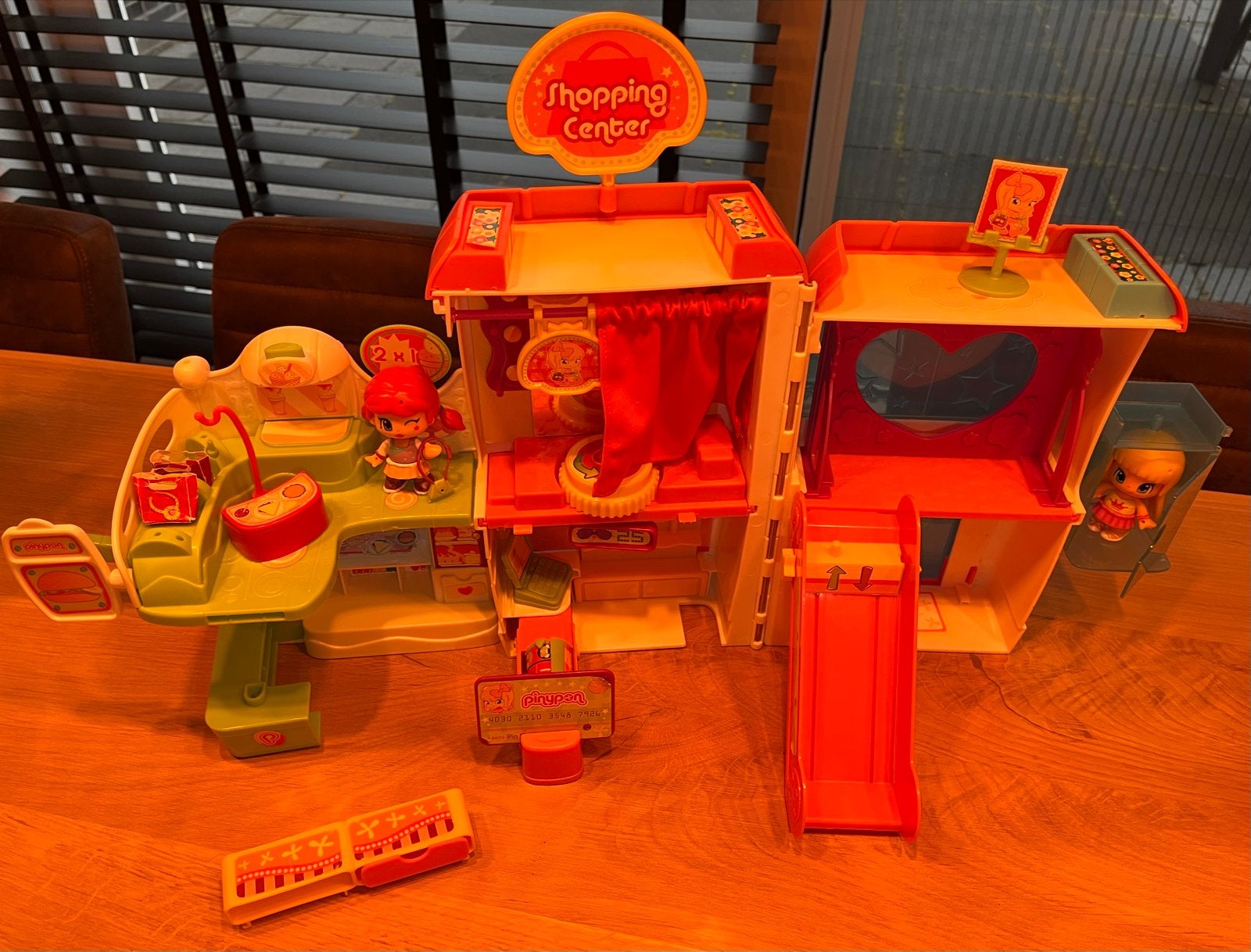 Pinypon Shopping Center Speelset met Poppetjes, Ophalen, Gebruikt, Meisje