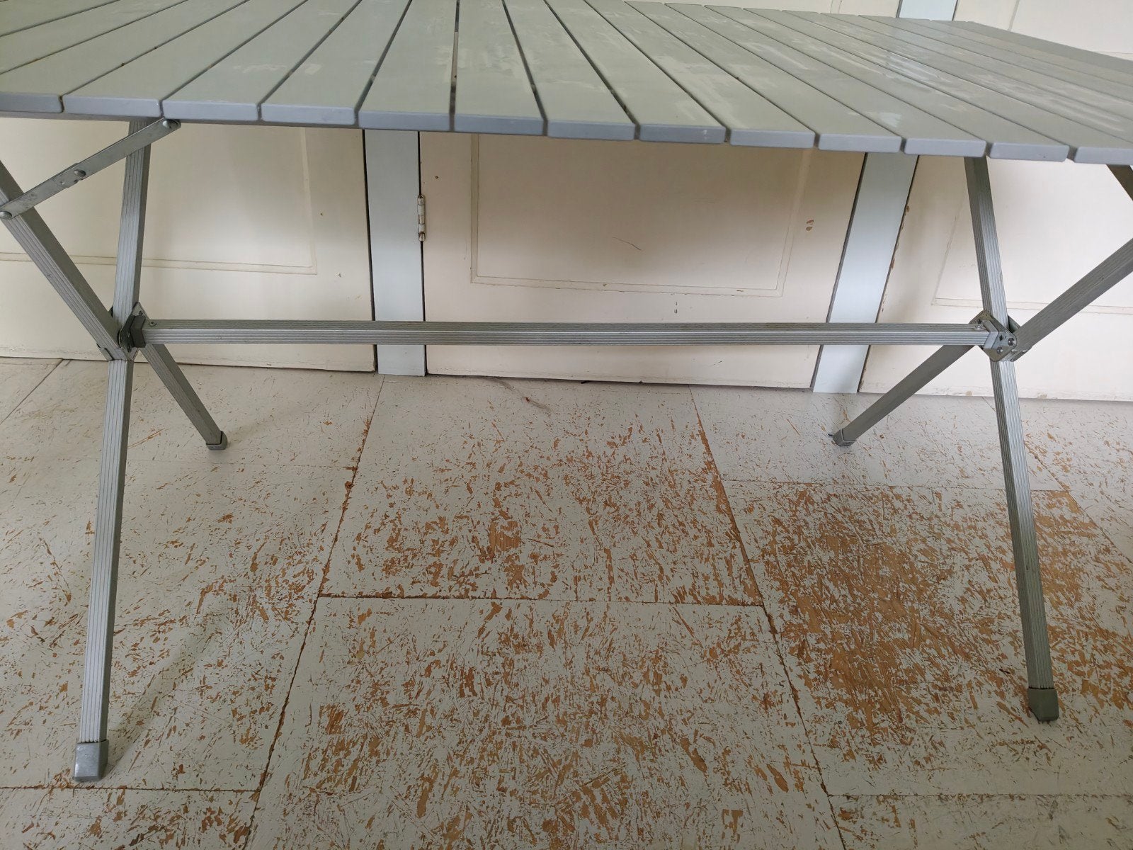 Oprolbare aluminium kampeer tafel campingtafel, Caravans en Kamperen, Ophalen, Gebruikt, Campingtafel