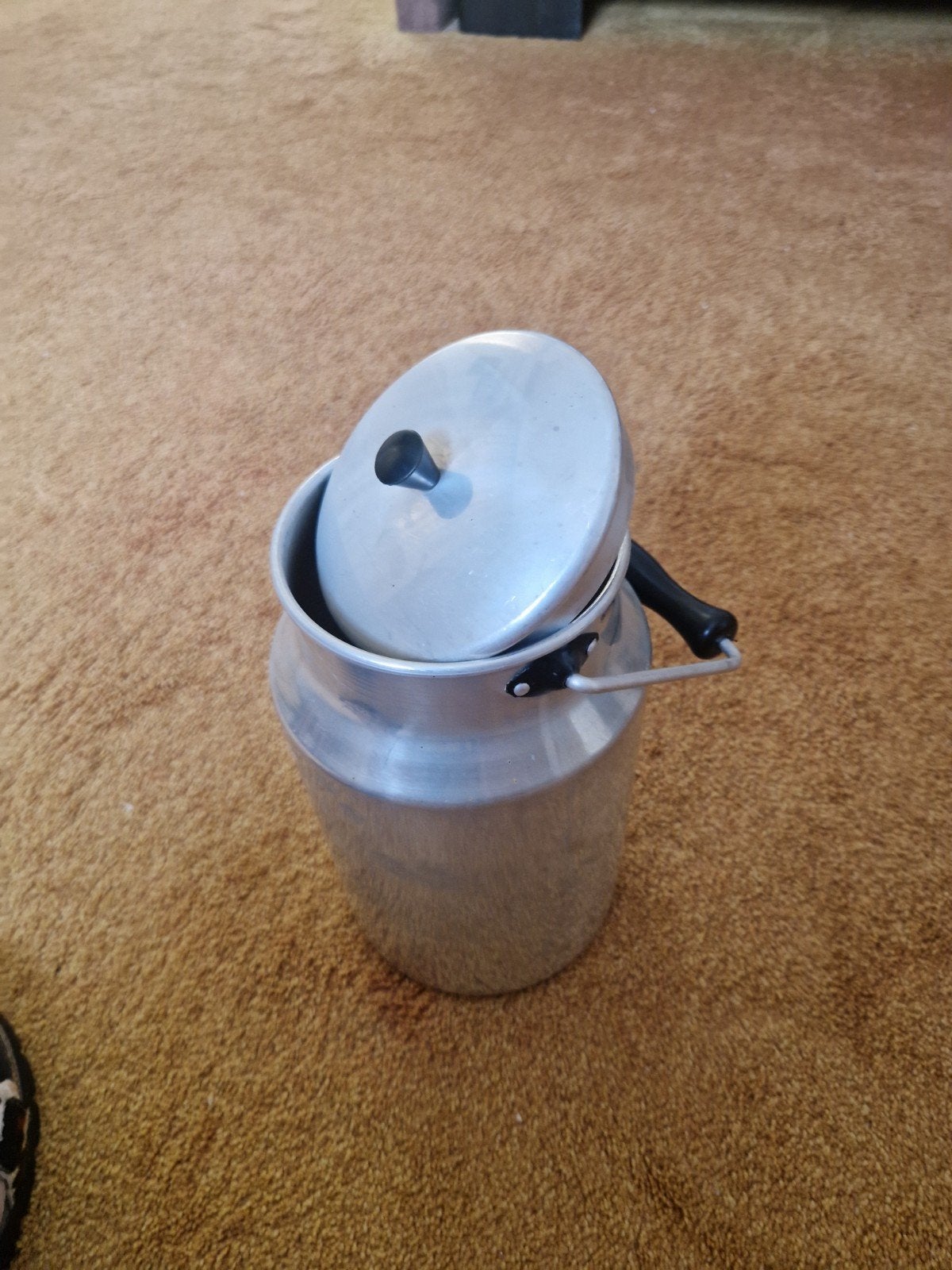 Vintage aluminium melkbus met deksel en handvat, Antiek en Kunst, Antiek | Keukenbenodigdheden, Ophalen of Verzenden