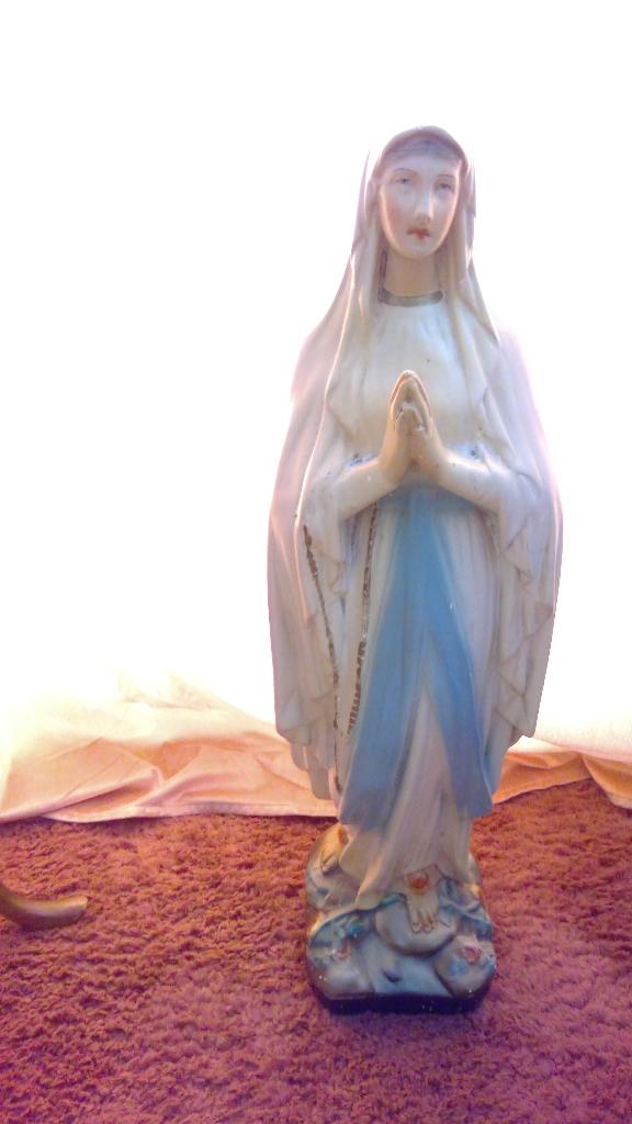Heiligen Beeld van Maria., Ophalen