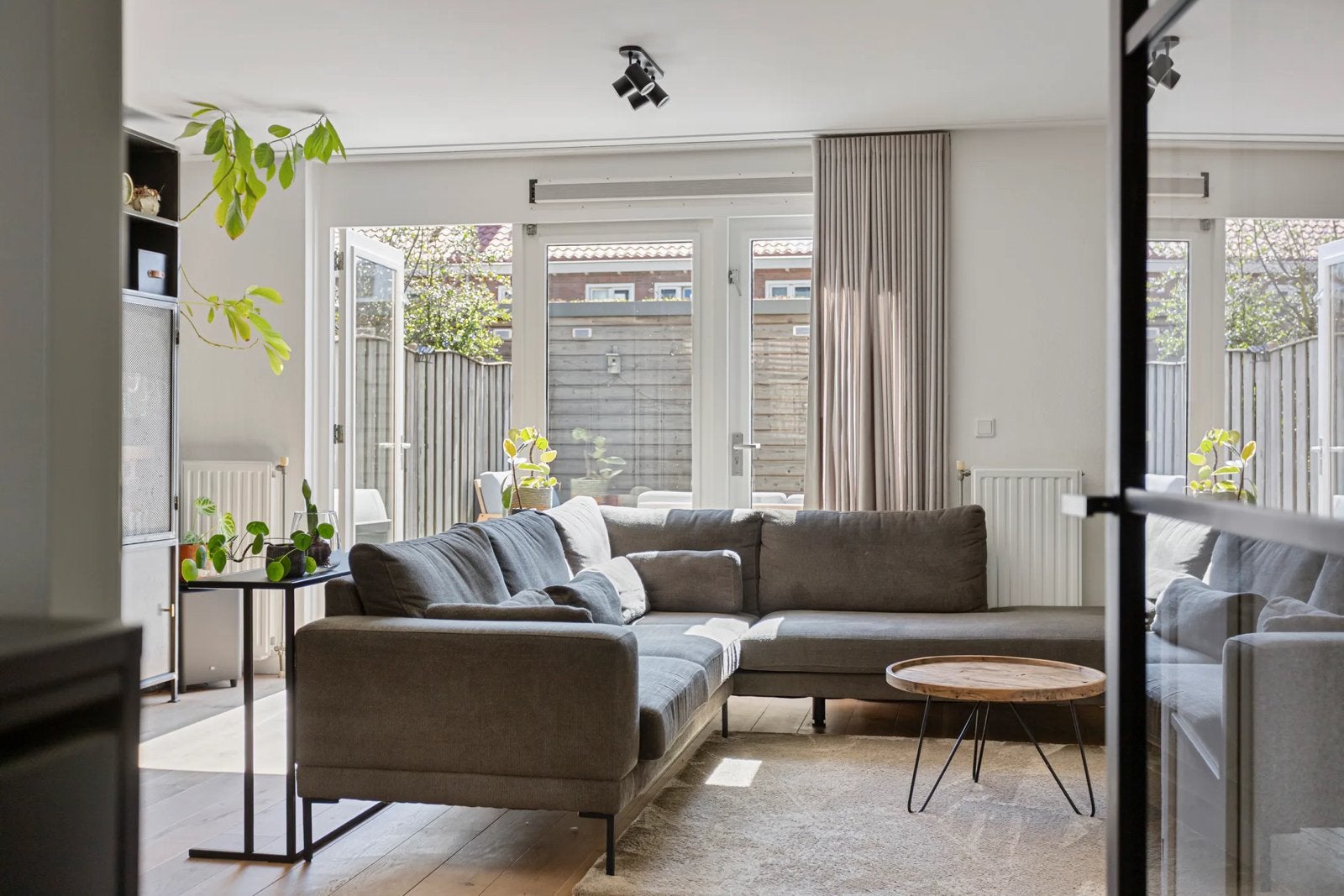 Gordijnen 7,6 mtr stof, Ophalen of Verzenden, Zo goed als nieuw, Bruin