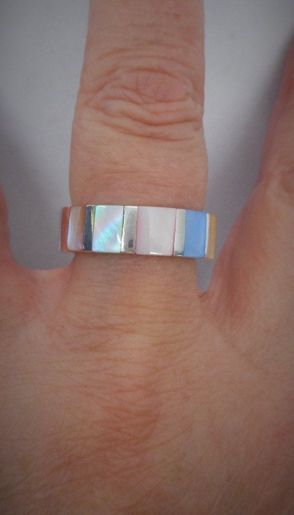 Zilveren massieve ring met parelmoer maat 17 nr.212, Verzenden, Zo goed als nieuw, 17 tot 18, Dame