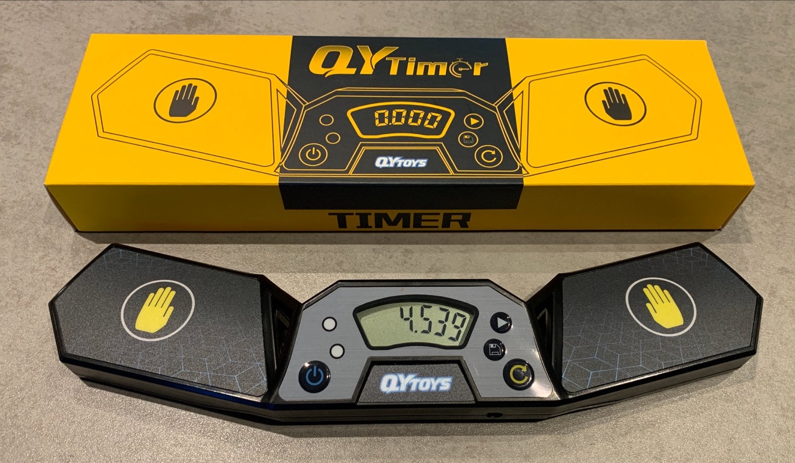 QY Timer voor snelle Rubiks Kubus oplosser, Ophalen of Verzenden, Zo goed als nieuw