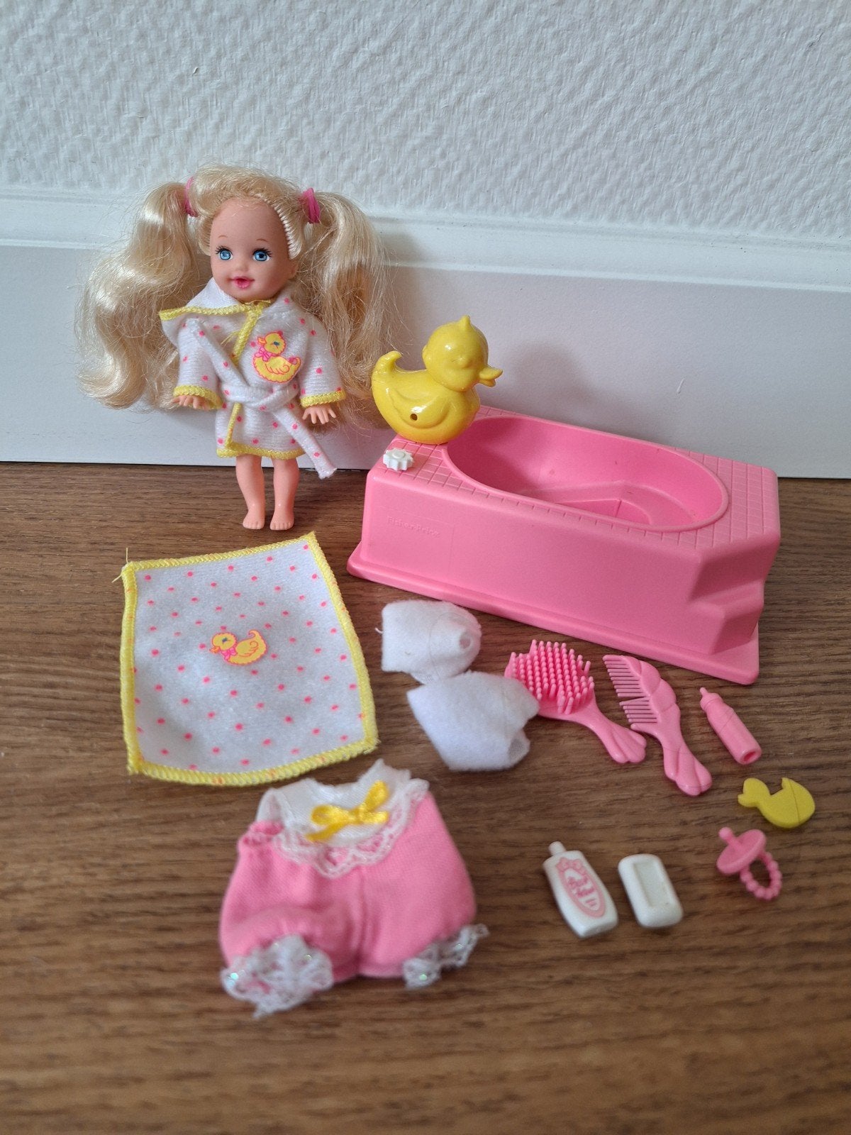 Vintage Barbie Kelly/Shelly poppen met accessoires, Ophalen of Verzenden, Gebruikt, Barbie