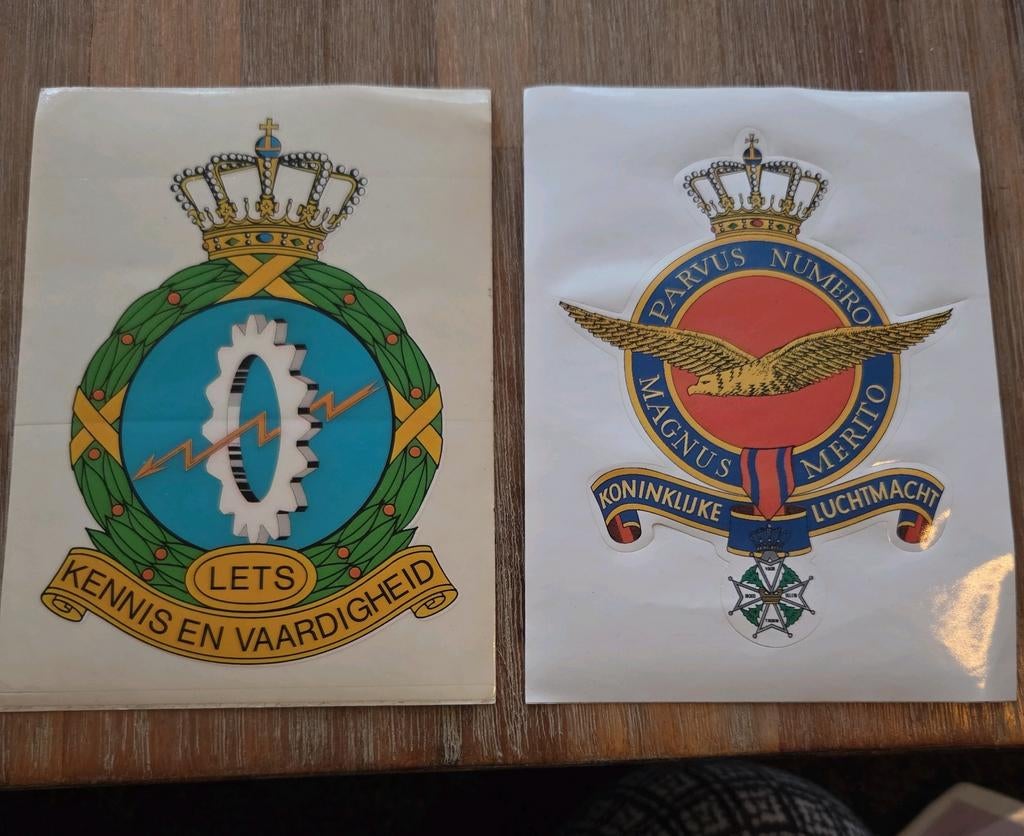 Stickers uit de oorlog, van de militaire luchtmacht, Ophalen of Verzenden, Luchtmacht, Nederland, Embleem of Badge