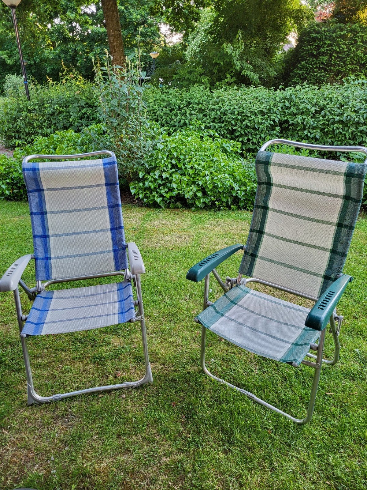 2 verstelbare campingstoelen, inklapbaar, Tuin en Terras, Ophalen of Verzenden, Gebruikt, Metaal, Verstelbaar