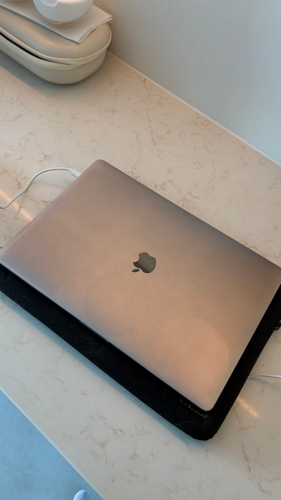 MacBook Pro 15” 2017, Computers en Software, 2 tot 3 Ghz, 512 GB, Zo goed als nieuw, 16 GB