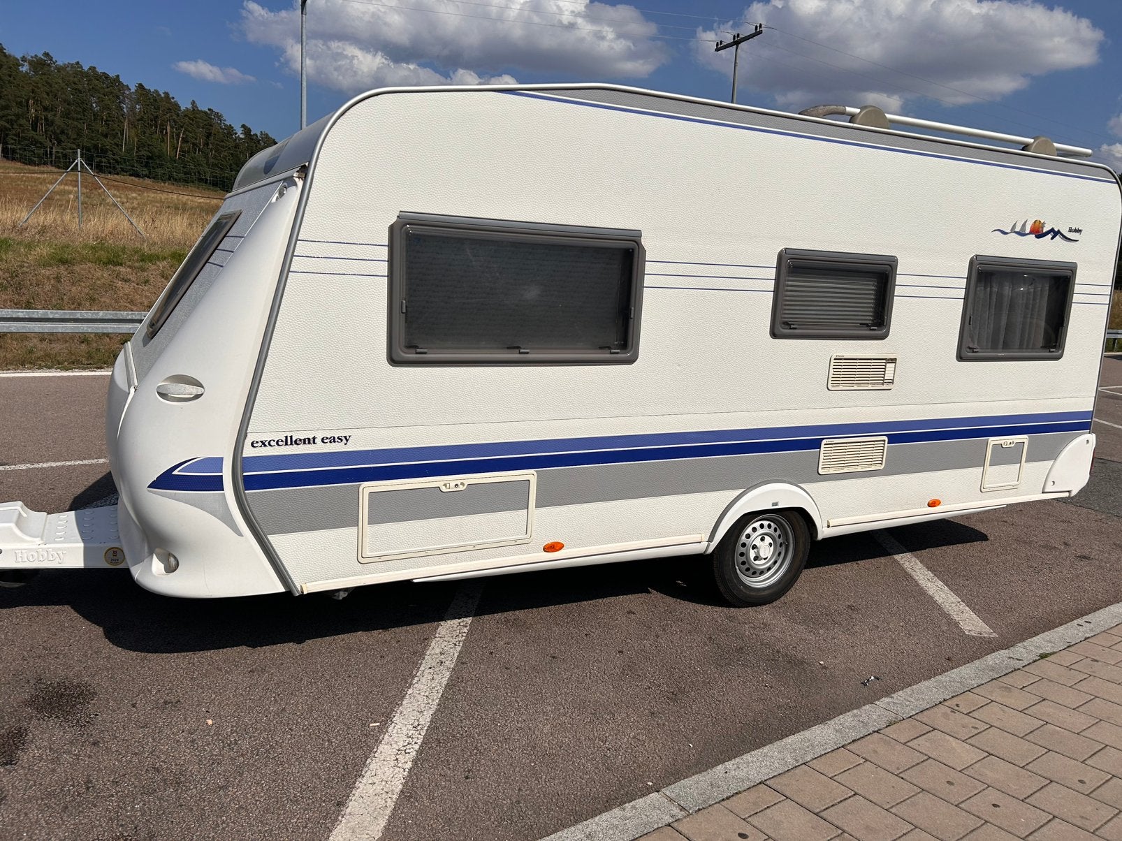 Hobby 495 UFE van 2005, Caravans en Kamperen, Vast bed, Rondzit, Hobby, Particulier