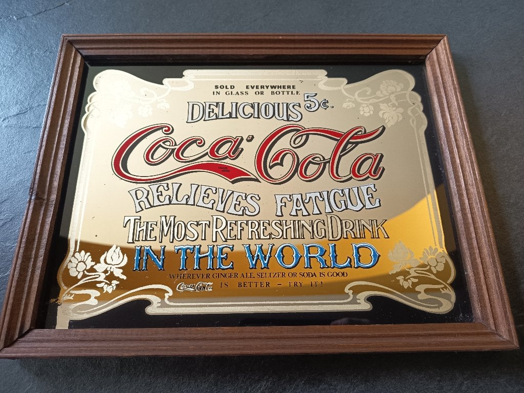 wandbord / spiegel Coca Cola, in houten lijst -  33 x 25 cm, Ophalen of Verzenden