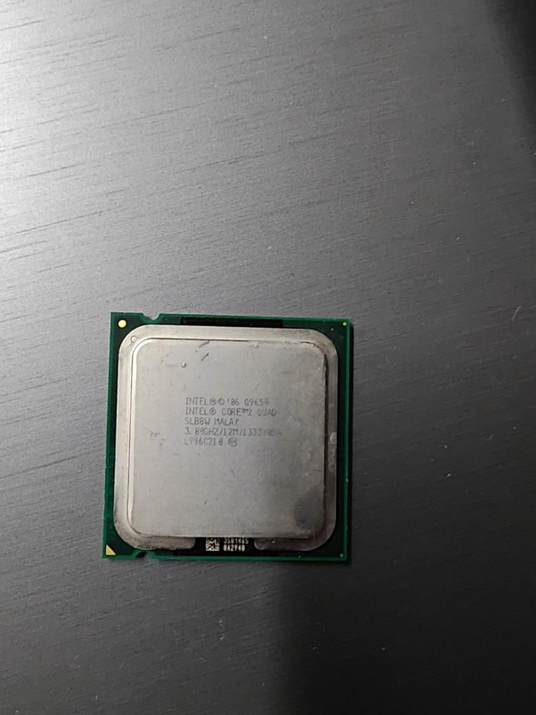 Intel Q9650 3,0Ghz 12MB FSB1333 Socket 775, LGA775, Gebruikt, 4-core, Intel Core 2 Quad Q9650