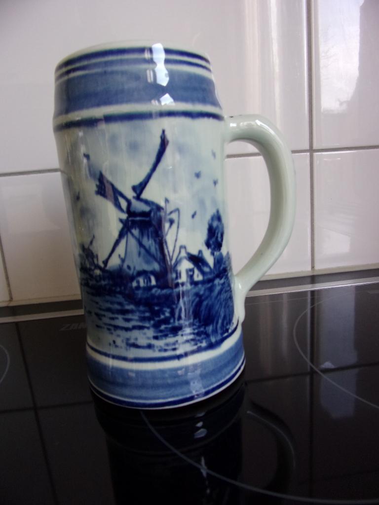 Vintage Delftse blauwe beker/kan en tegeltjes, Ophalen of Verzenden
