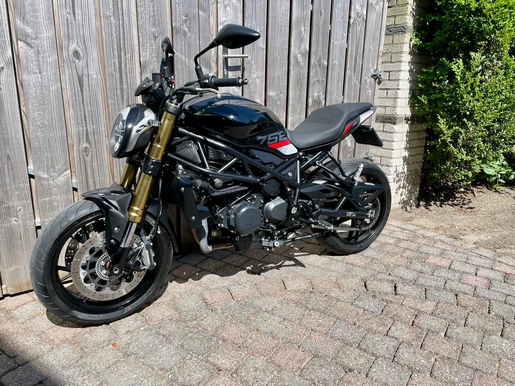 Benelli 752s abs bj2024 7.700km!, Motoren, 752 cc, Occasion, Motorrijbewijs A, Particulier