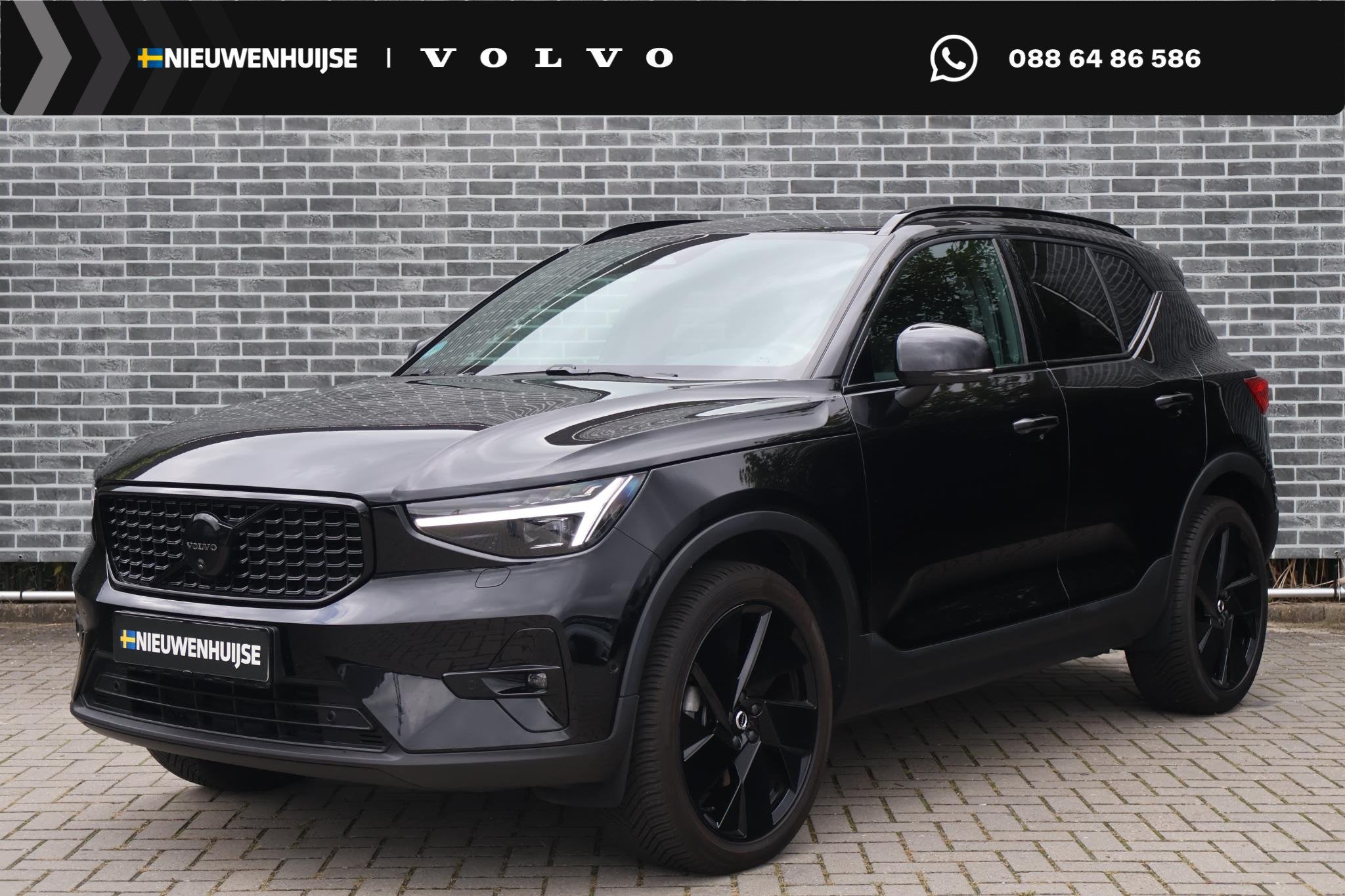Volvo XC40 2.0 B3 Plus Dark Black Edition | Harman Kardon Au, Auto's, Gebruikt, Euro 6, 4 cilinders, Bedrijf