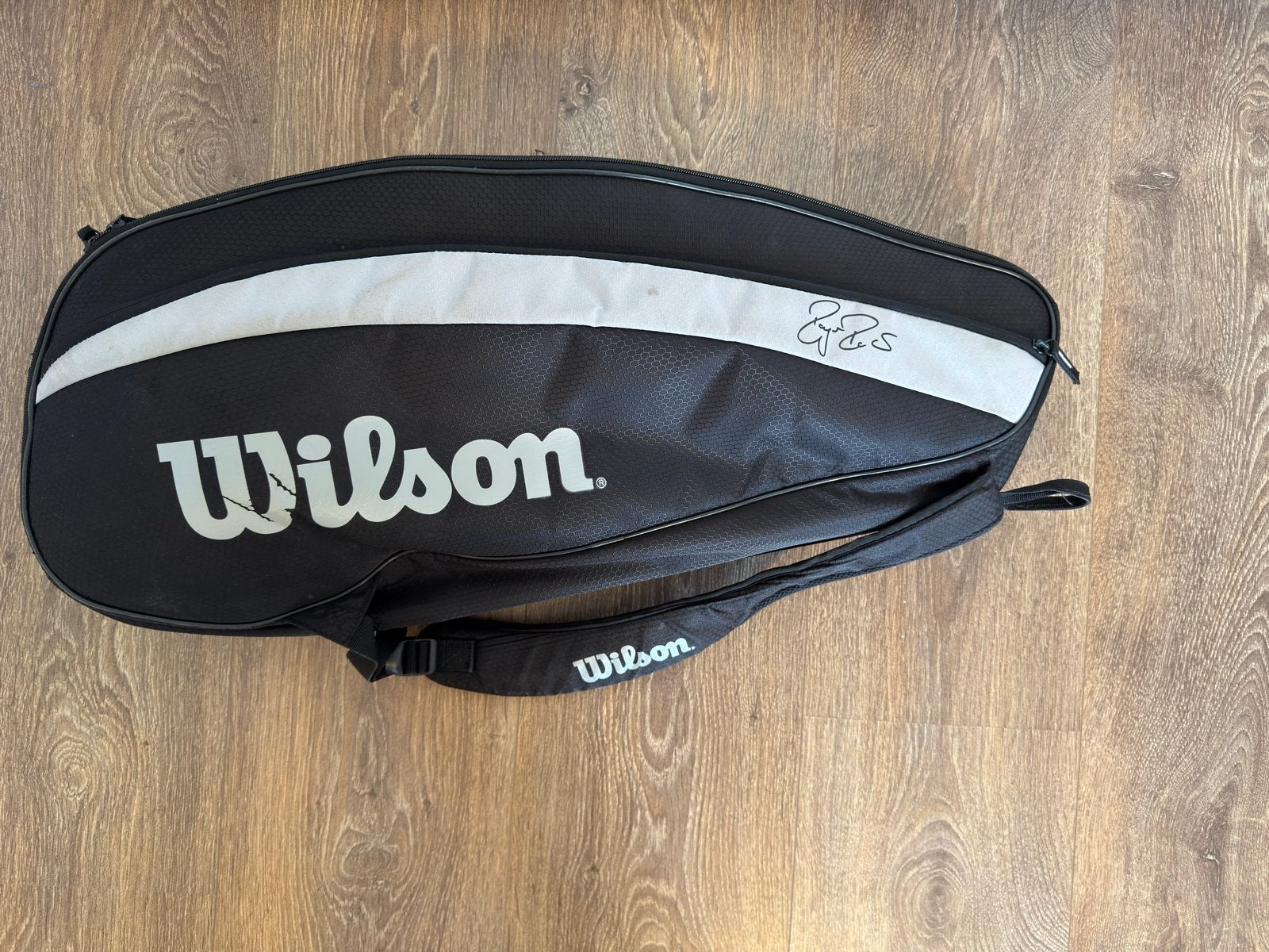 Wilson Roger Federer tennis rackettas - Zwart/Wit, Ophalen of Verzenden, Gebruikt, Tas, Wilson