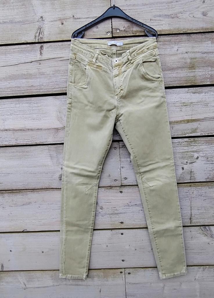 Broek maat S wiya melly co #wiyamelly  valt als 38, Maat 38/40 (M), Wiyamelly, Ophalen of Verzenden, Zo goed als nieuw