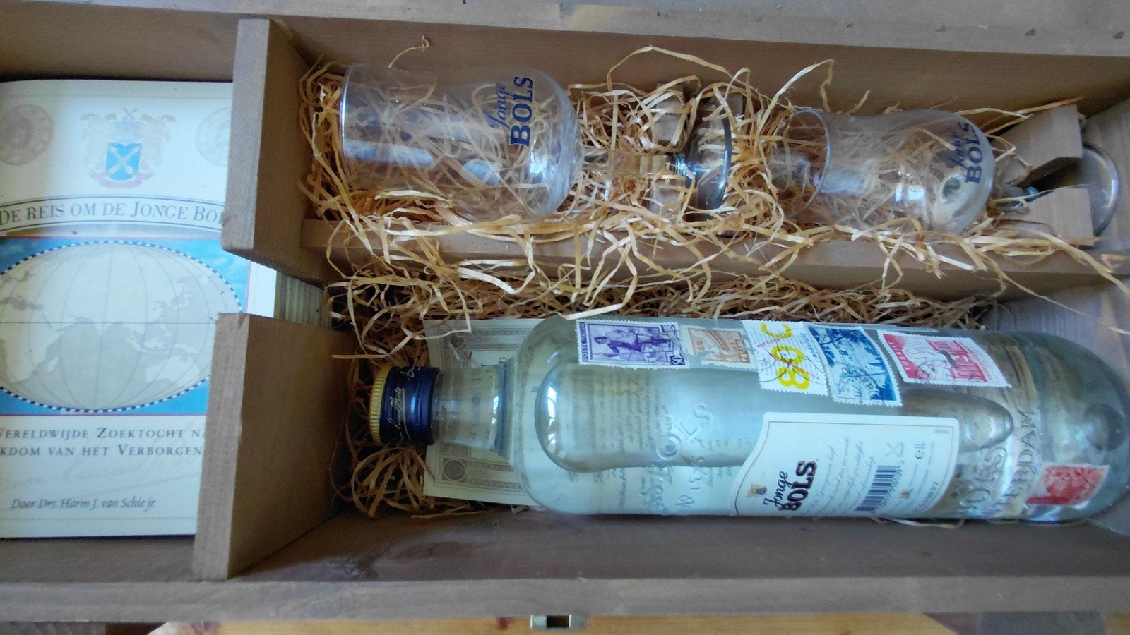 Bols Jenever Speciale Uitgave 2000 met Postzegels, Verzamelen, Ophalen, Zo goed als nieuw
