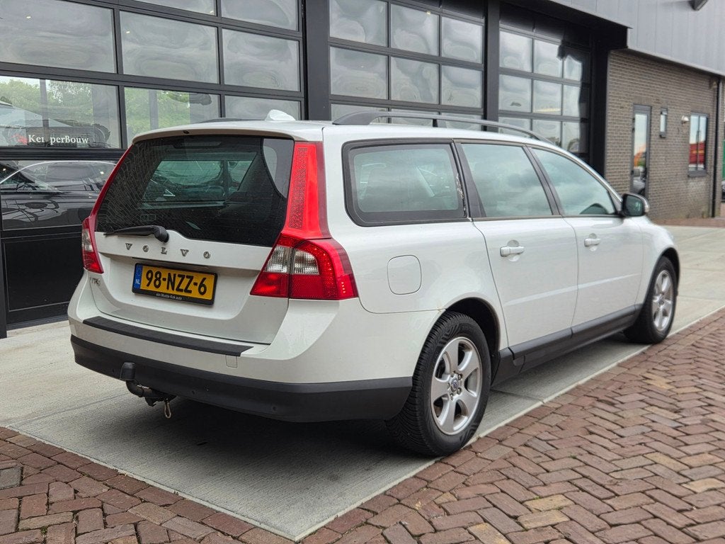 Volvo V70 2.0 D2 136 PK Classic Edition, Auto's, Euro 5, 136 pk, Gebruikt, 4 cilinders