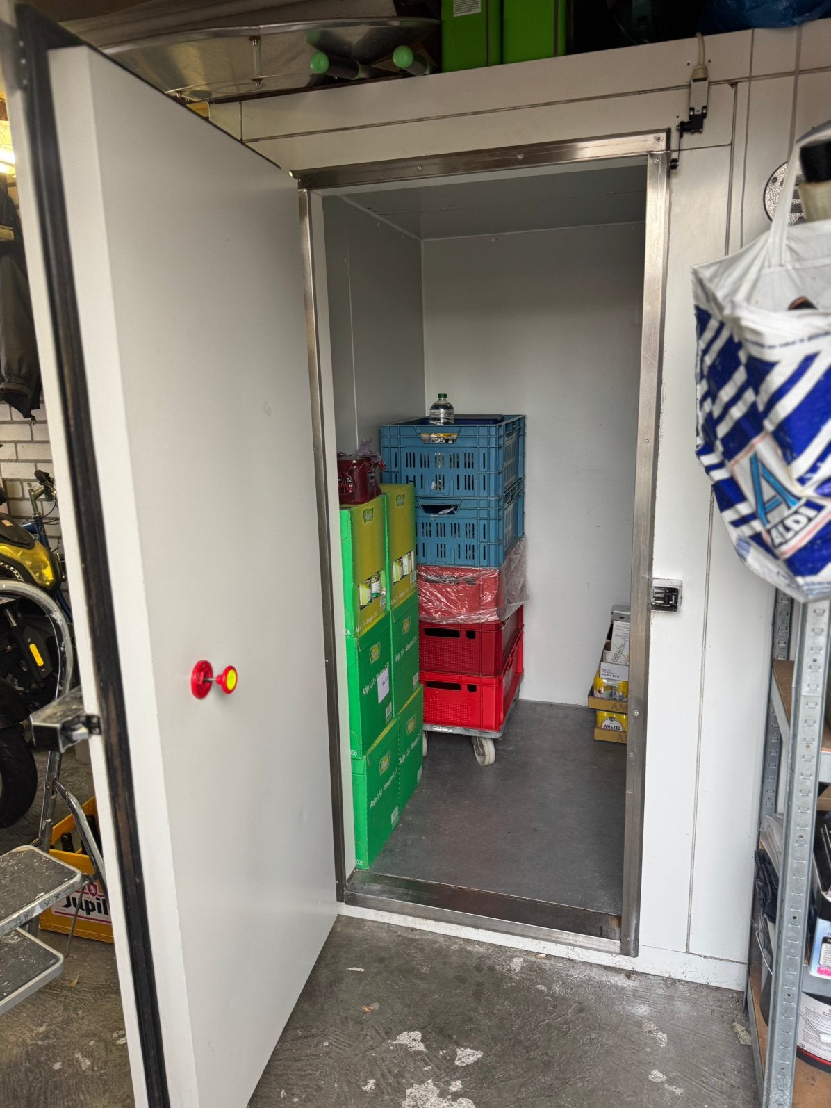 Foto 5 van Koelcel t.e.a.b.   0652547075