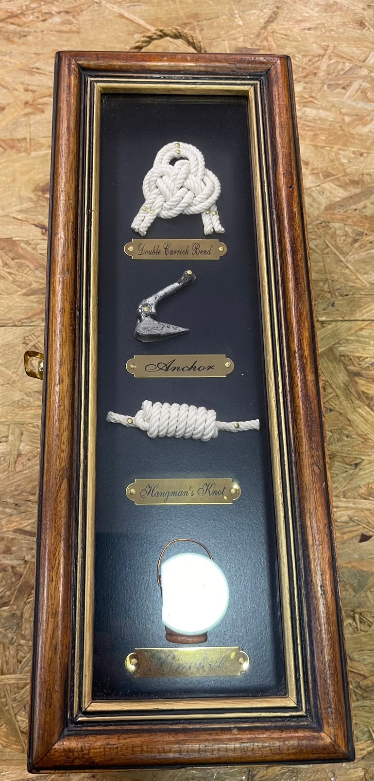 Flessenhouder knopenbord, Ophalen of Verzenden, Zo goed als nieuw, Schaalmodel
