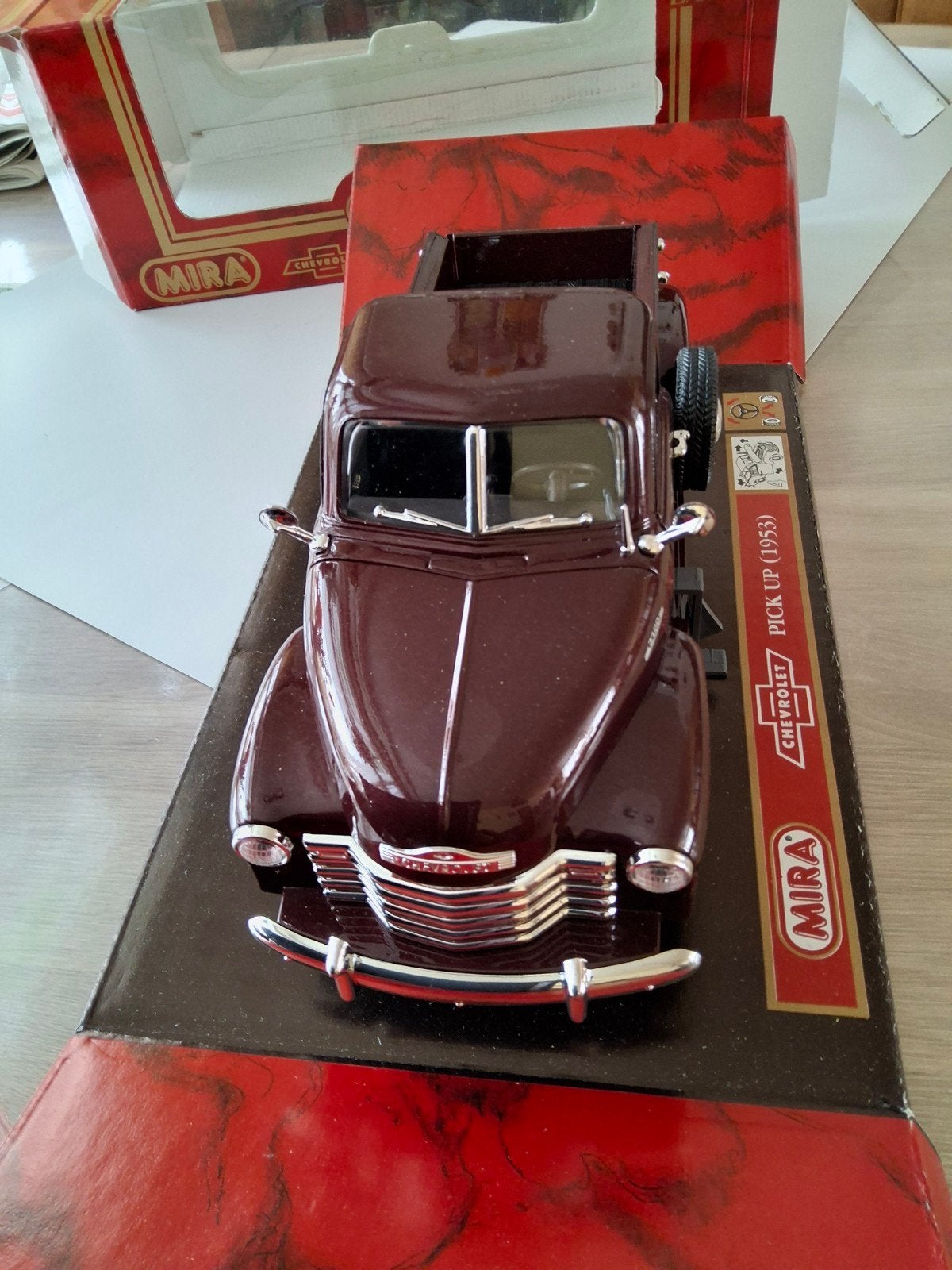 Chevrolet pick up 1953 bordeaux rood, Ophalen, Nieuw