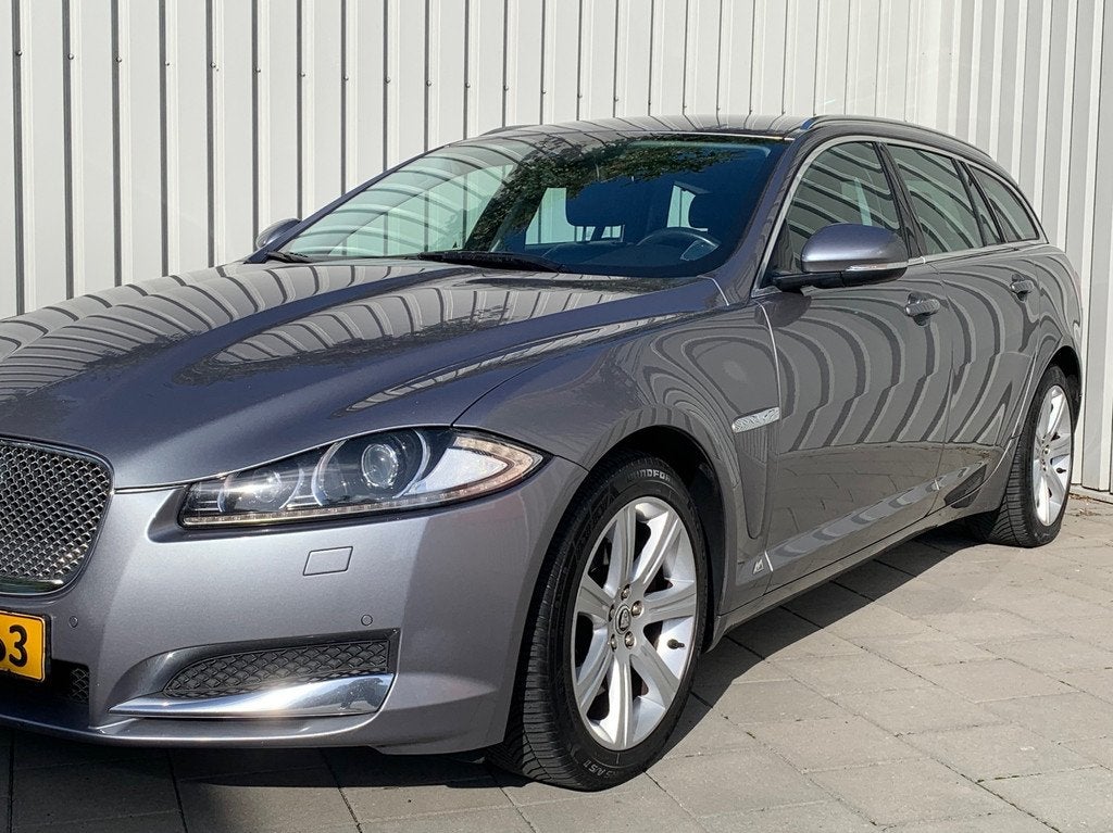 Jaguar XF Sportbrake 2.2D Business Edition|Automaat|Navigati, Auto's, Automaat, Euro 5, Achterwielaandrijving, Gebruikt