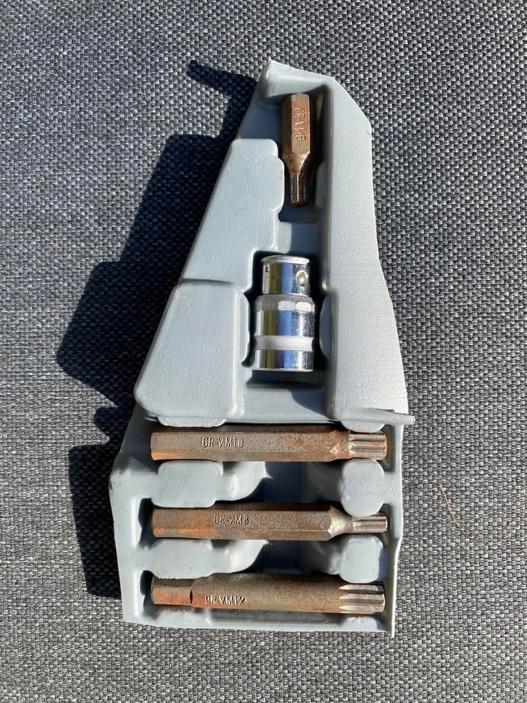 Bitset met bithouder chrome vanadium nr 6 8 10 en 12, Ophalen of Verzenden, Gebruikt