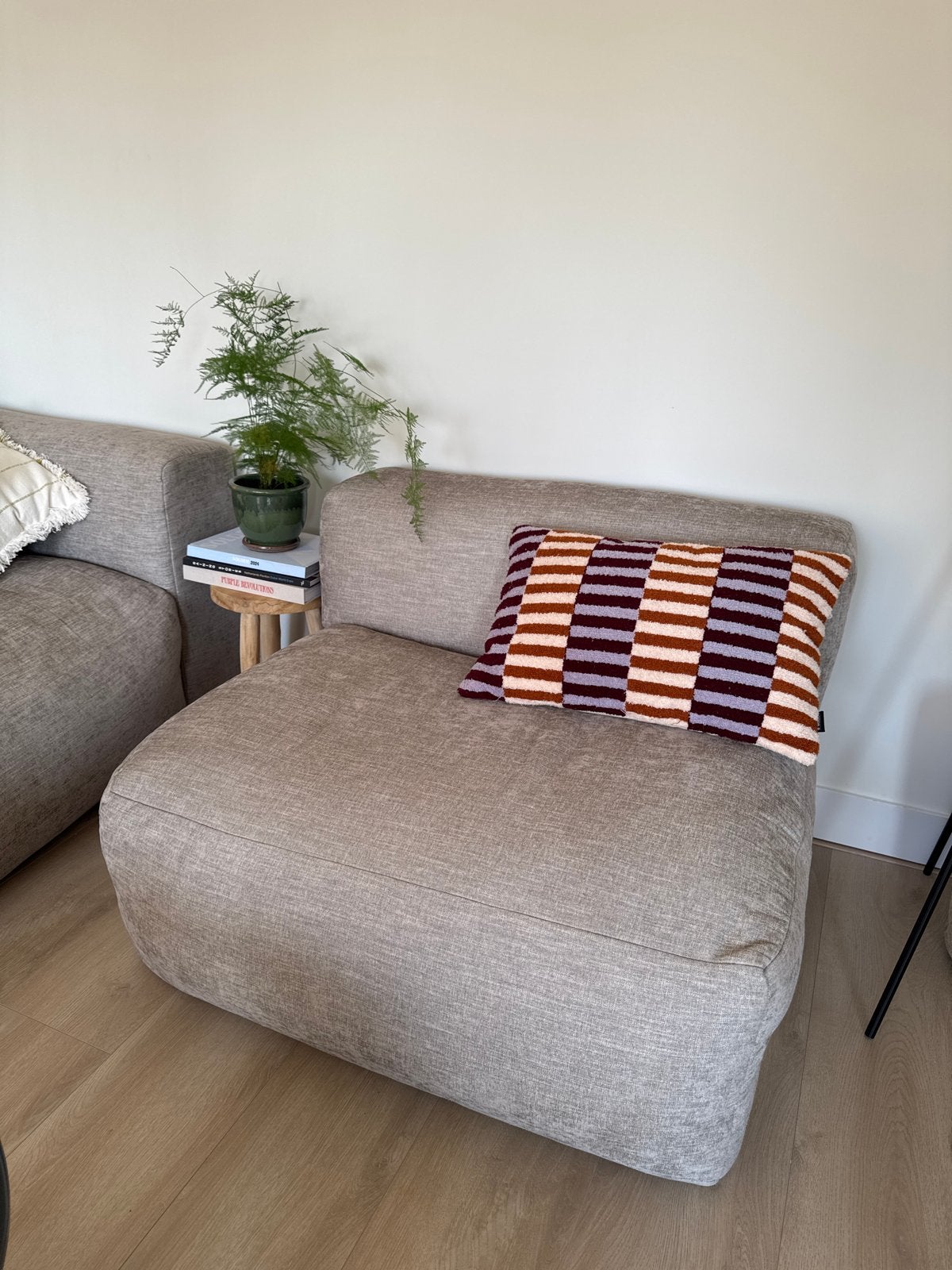 Fauteuil beige, Ophalen, Zo goed als nieuw, 75 tot 100 cm, 50 tot 75 cm