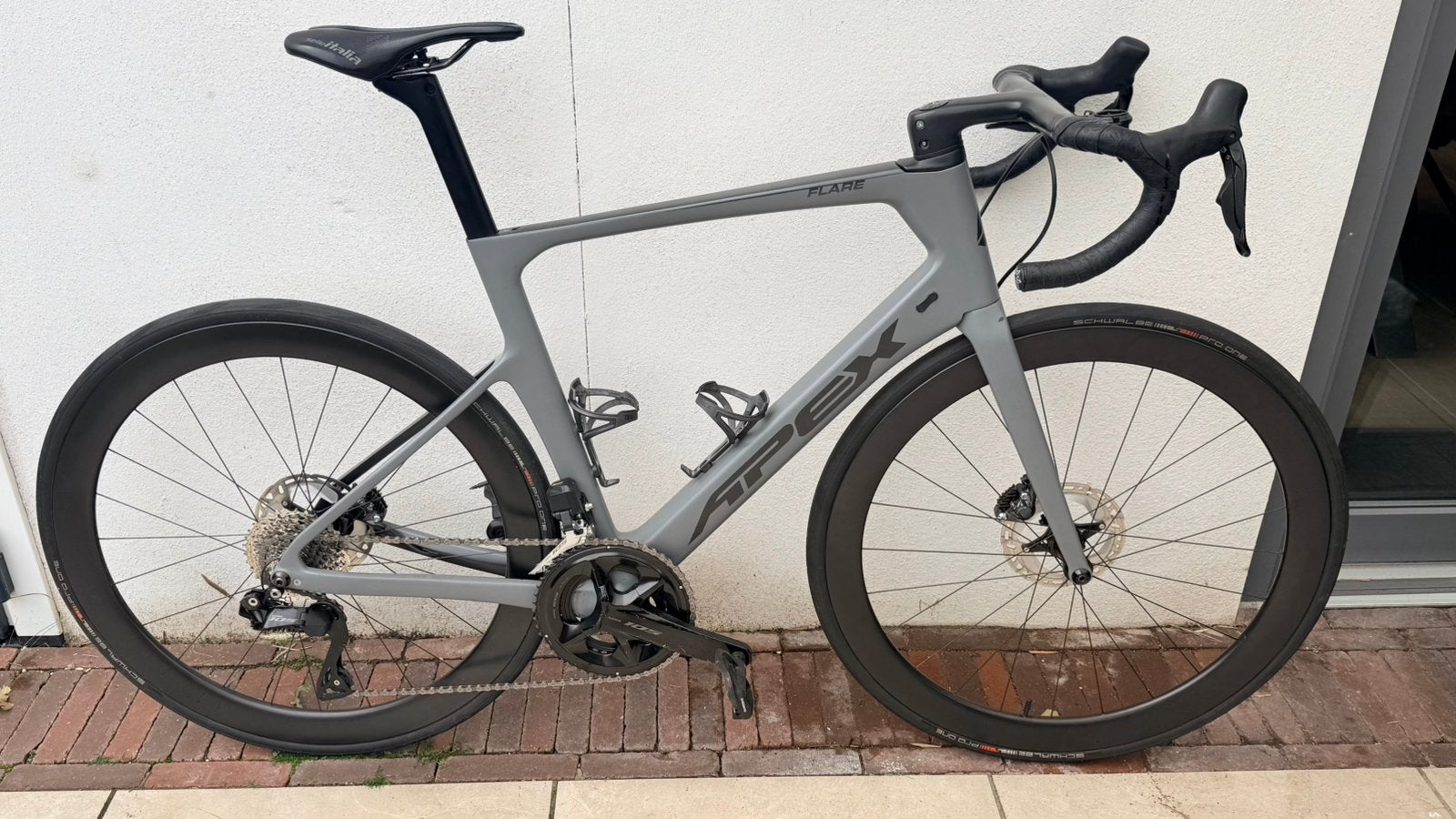 Apex Flare disc 3.0 | 105 Di2 12-speed | Carbon wielen | 56, Carbon, Zo goed als nieuw, Meer dan 20 versnellingen, 53 tot 57 cm