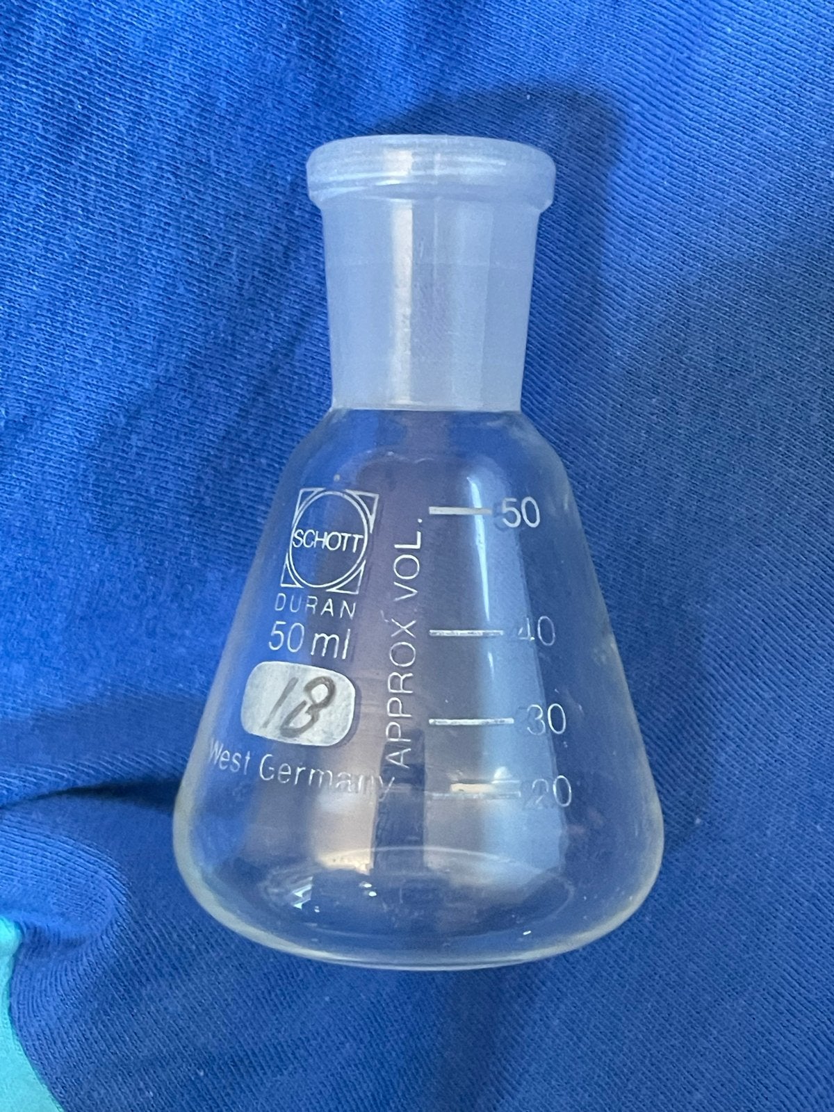 Vintage Schott Duran conische fles van 50 ml, Ophalen of Verzenden, Zo goed als nieuw, Borrel- of Shotglas