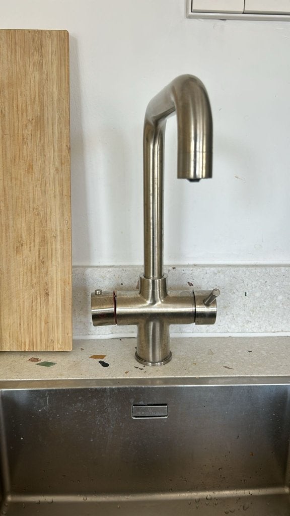 Howatt heetwaterkraan met boiler, Zilver, Ophalen of Verzenden, Metaal, Overige merken