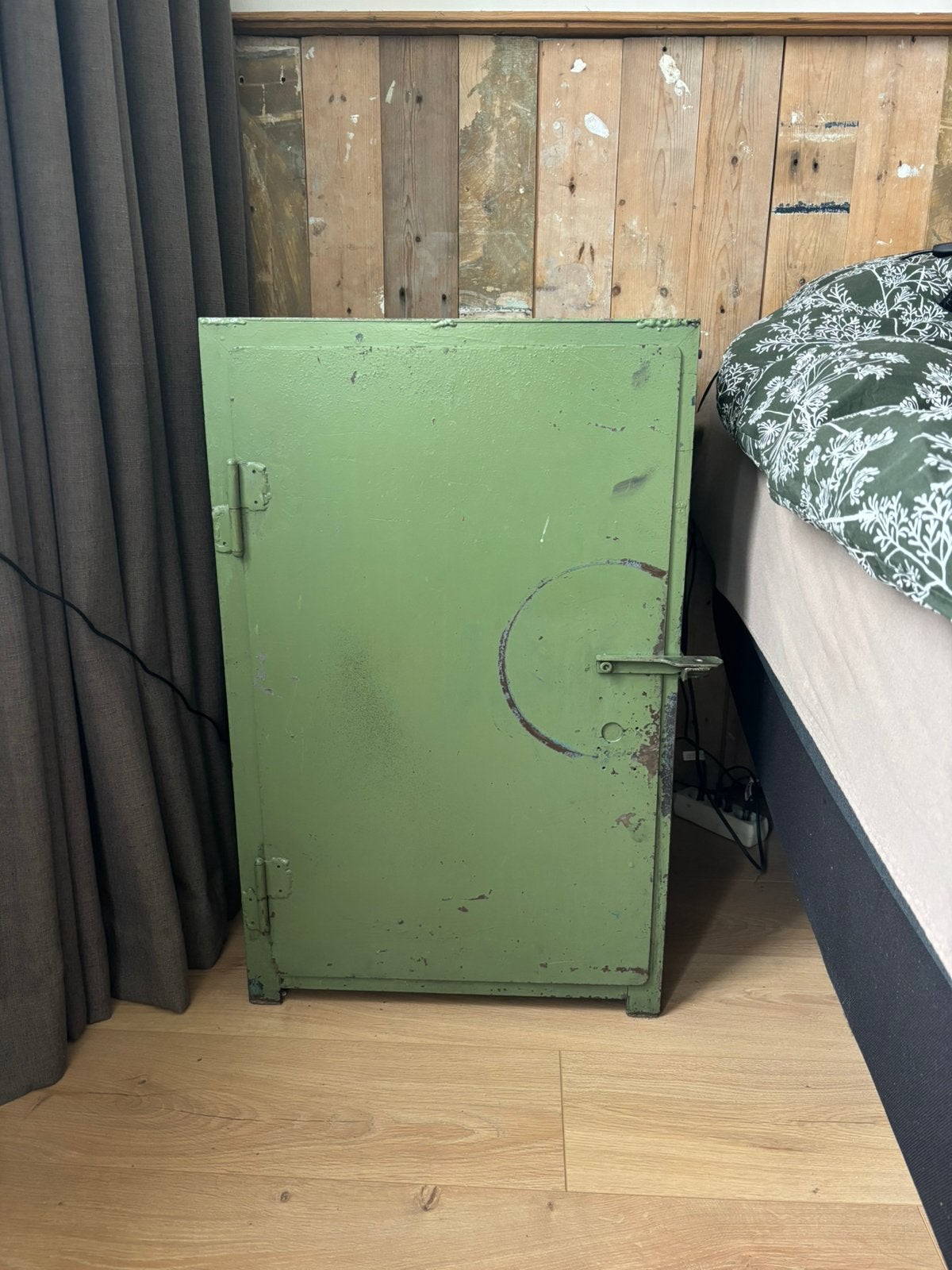 Oude industriële lockerkast voor gereedschap, Ophalen, Gebruikt, Industrieel