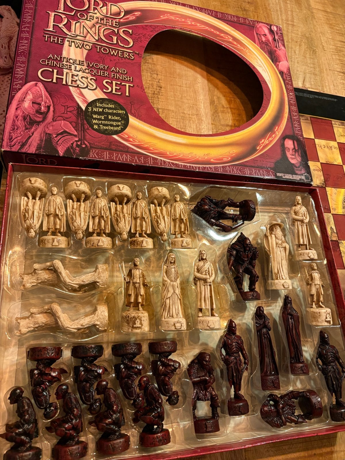 Lord of the Rings Schaakspel - The Two Towers, Hobby en Vrije tijd, Gezelschapsspellen | Bordspellen, Een of twee spelers, Ophalen of Verzenden