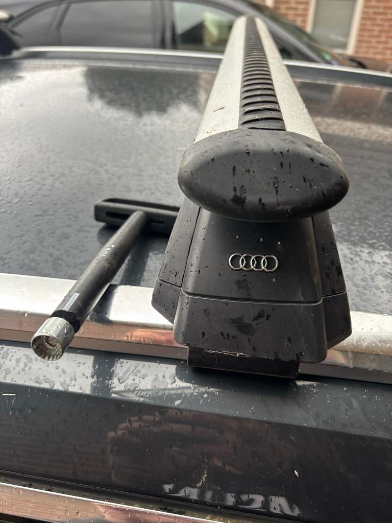 Dakdragers Audi A4 Avant (2020-2024), Auto diversen, Dakdragers, Ophalen, Gebruikt