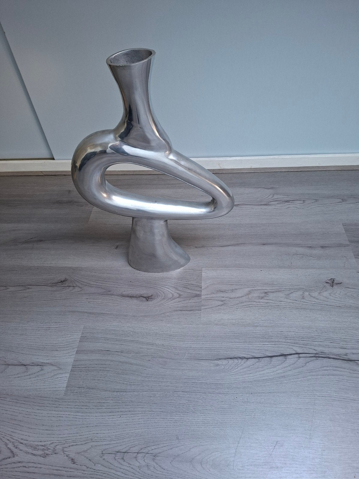 Design vaas, Ophalen