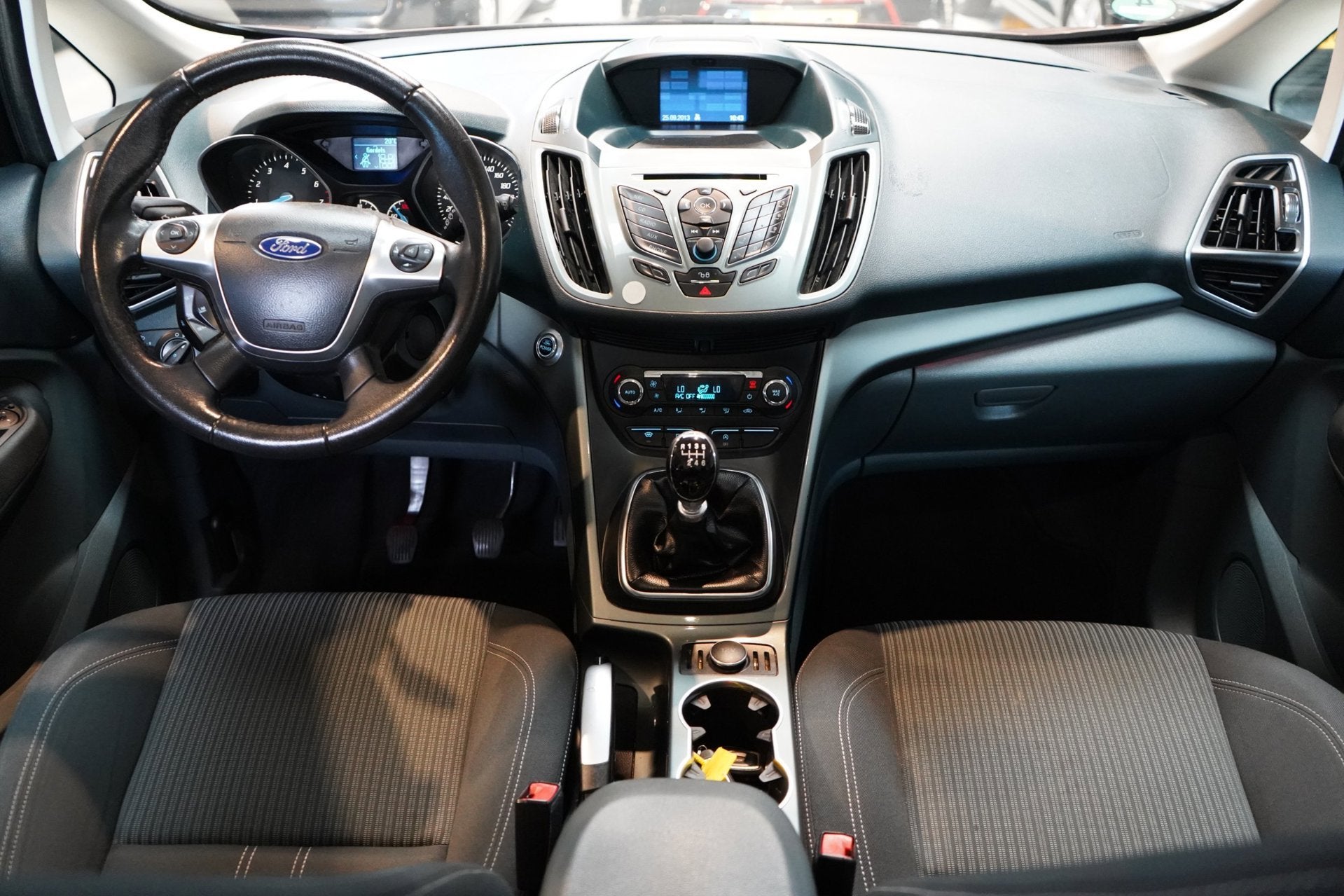 Ford Grand C-Max 1.0 Titanium 7p. | CRUISE | PDC | AIRCO | N, Auto's, Gebruikt, Bruin, 7 stoelen, Origineel Nederlands