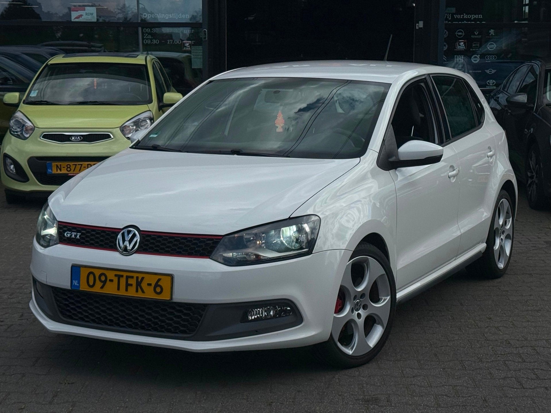 Volkswagen Polo 1.4 TSI GTI DSG/VOLLEDIGE HISTORIE AANWEZIG!, Euro 5, Stof, Zwart, 4 cilinders