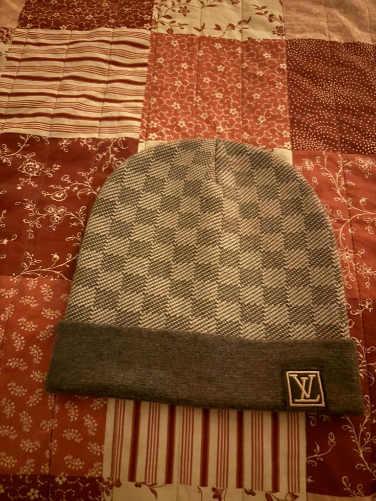 Louis Vuitton Muts - Zo goed als nieuw, Kleding | Dames, Mutsen, Sjaals en Handschoenen, Ophalen of Verzenden, Zo goed als nieuw