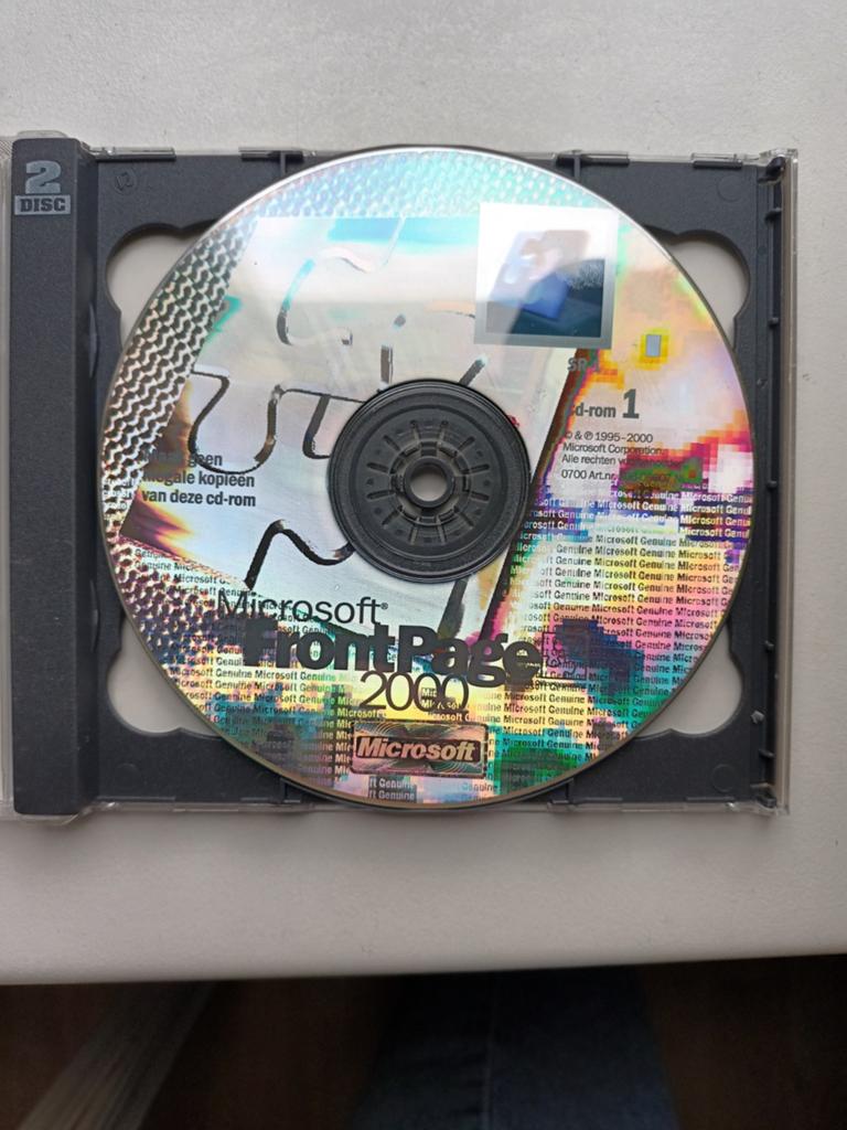 Microsoft frontpage 2000 office besturingssoftware  cd rom, Ophalen of Verzenden, Gebruikt, Windows