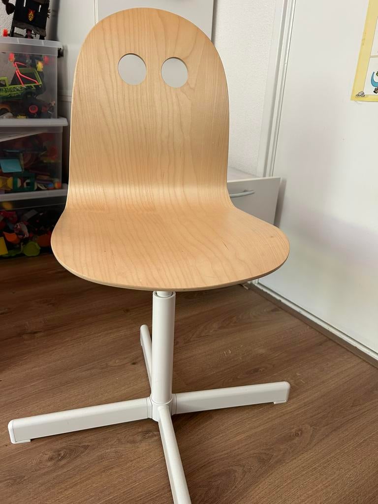 Ikea Kinder Bureaustoel, Kinderen en Baby's, Kinderkamer | Tafels en Stoelen, Ophalen of Verzenden, Zo goed als nieuw, Stoel(en)