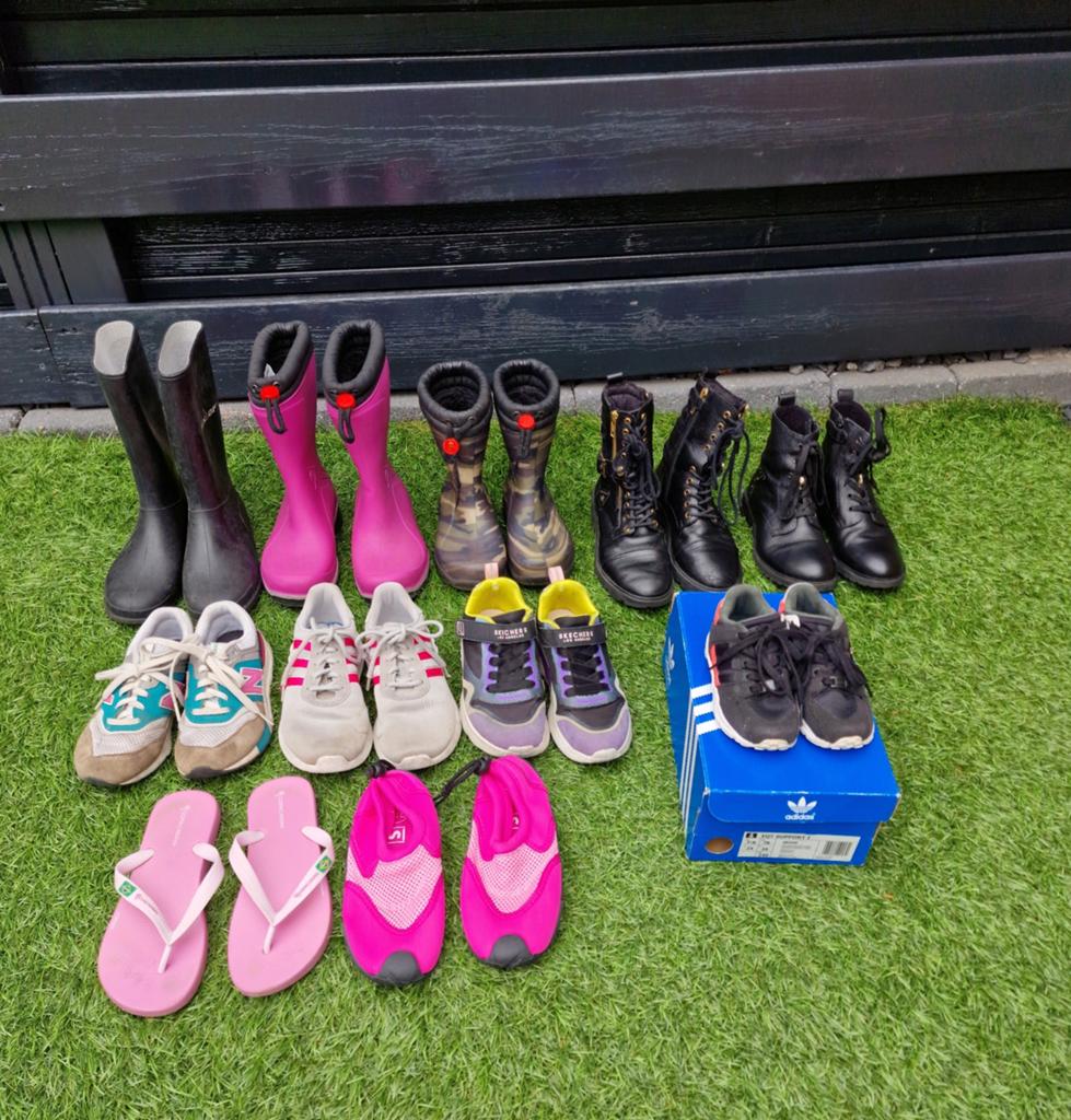 Partij diverse veterboots, laarzen, sneakers, slippers, Ophalen, Gebruikt, Meisje, Laarzen