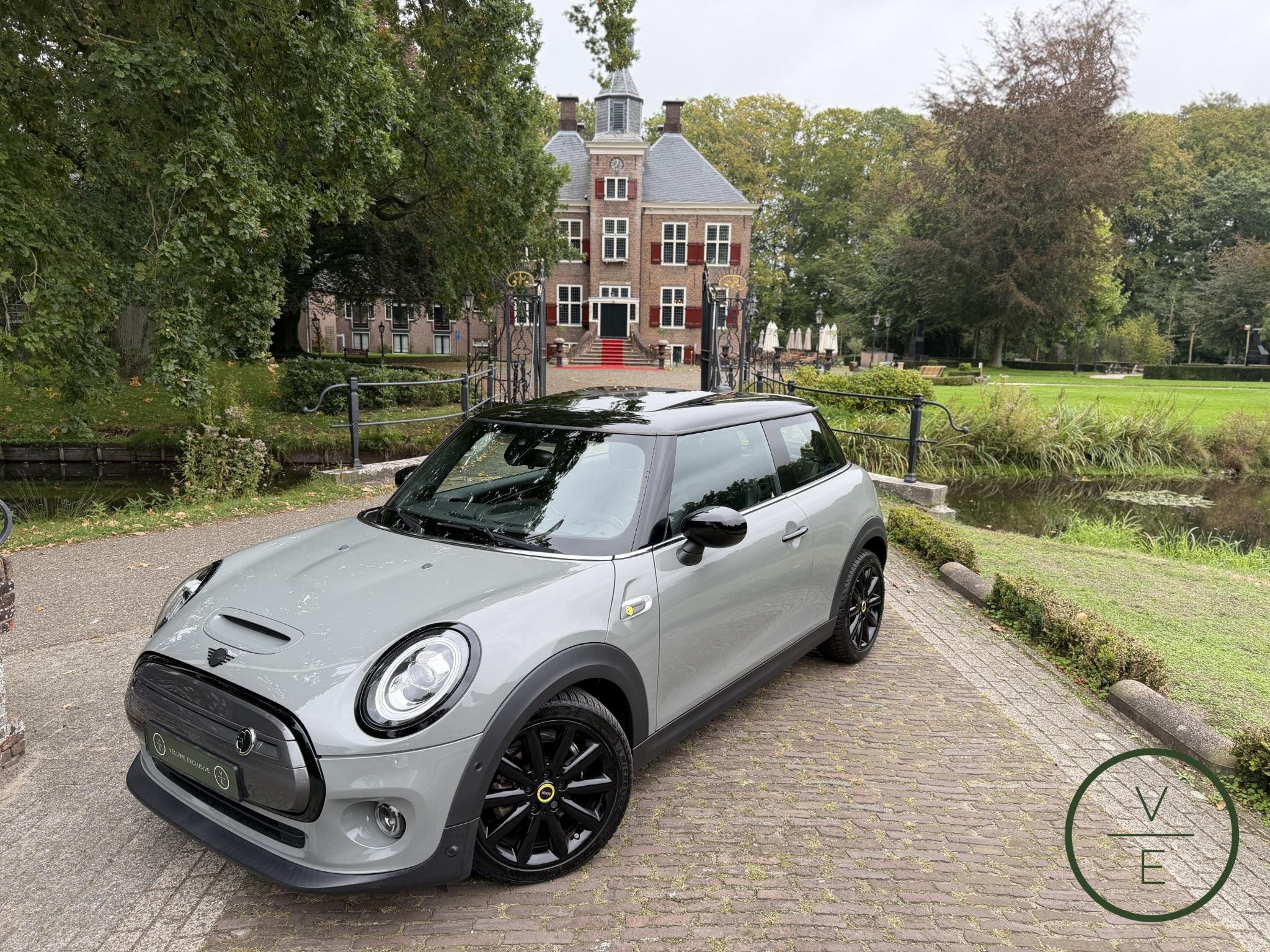 MINI Electric Yours 33 kWh | Pano | HUD | Harman & Kardon |, Auto's, Automatische klimaatregeling, 33 kWh, 4 stoelen, Mini Electric